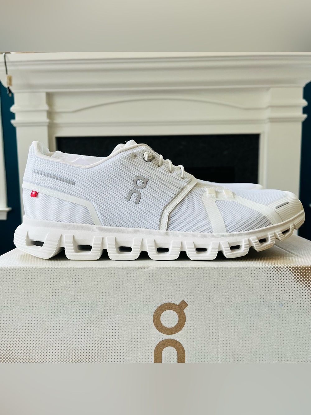 Sz 11 On Cloud 6 Women's Running Shoes All White 3WF10061200